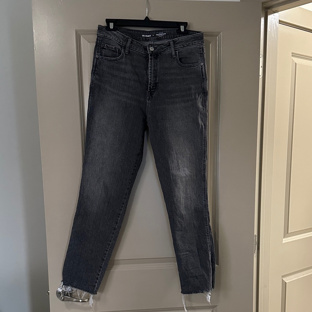 Old Navy Charcoal Ankle Jeans